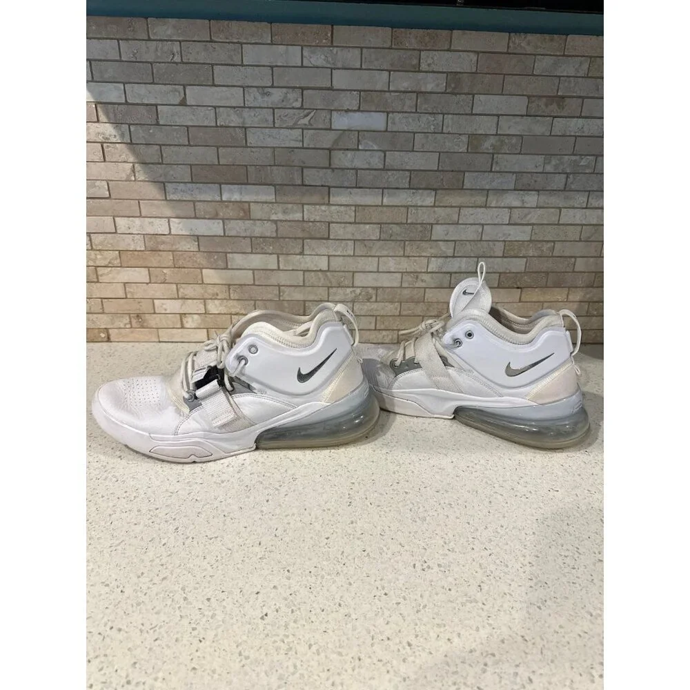 Nike preowned size